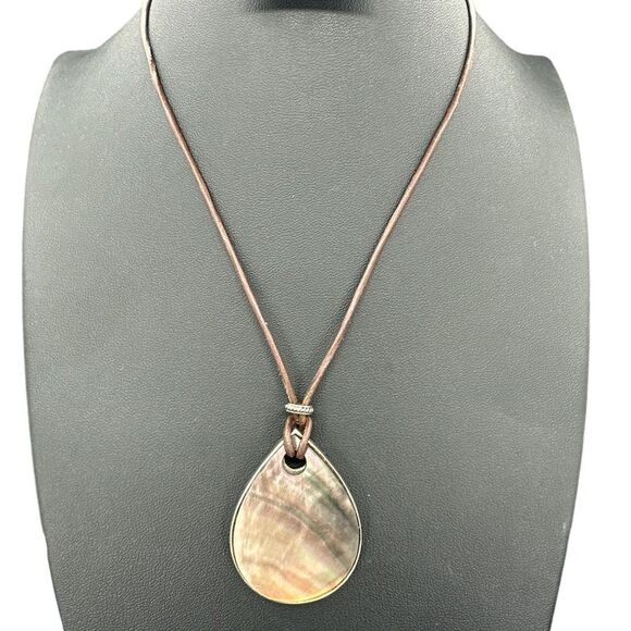Monet Mother Of Pearl Tear Drop Pendant Leather Cord Lobster Claw Clasp 16" - Picture 1 of 7